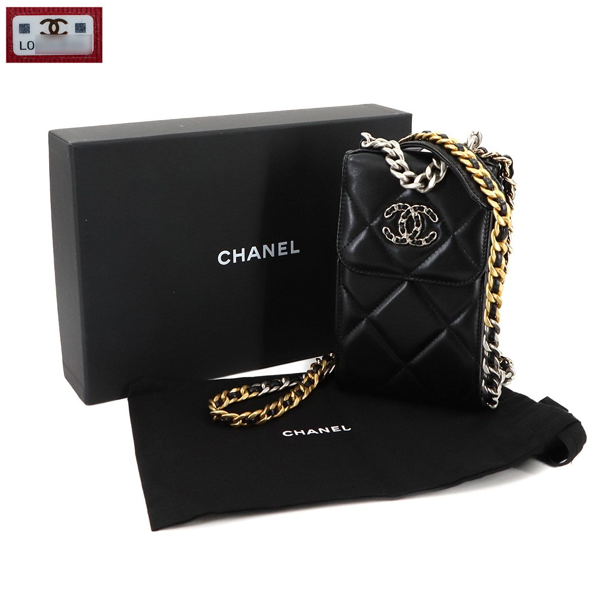 シャネル CHANEL 19 スマートフォン ケース チェーン ショルダー バッグ ラムスキン ブラック AP1773 90295960