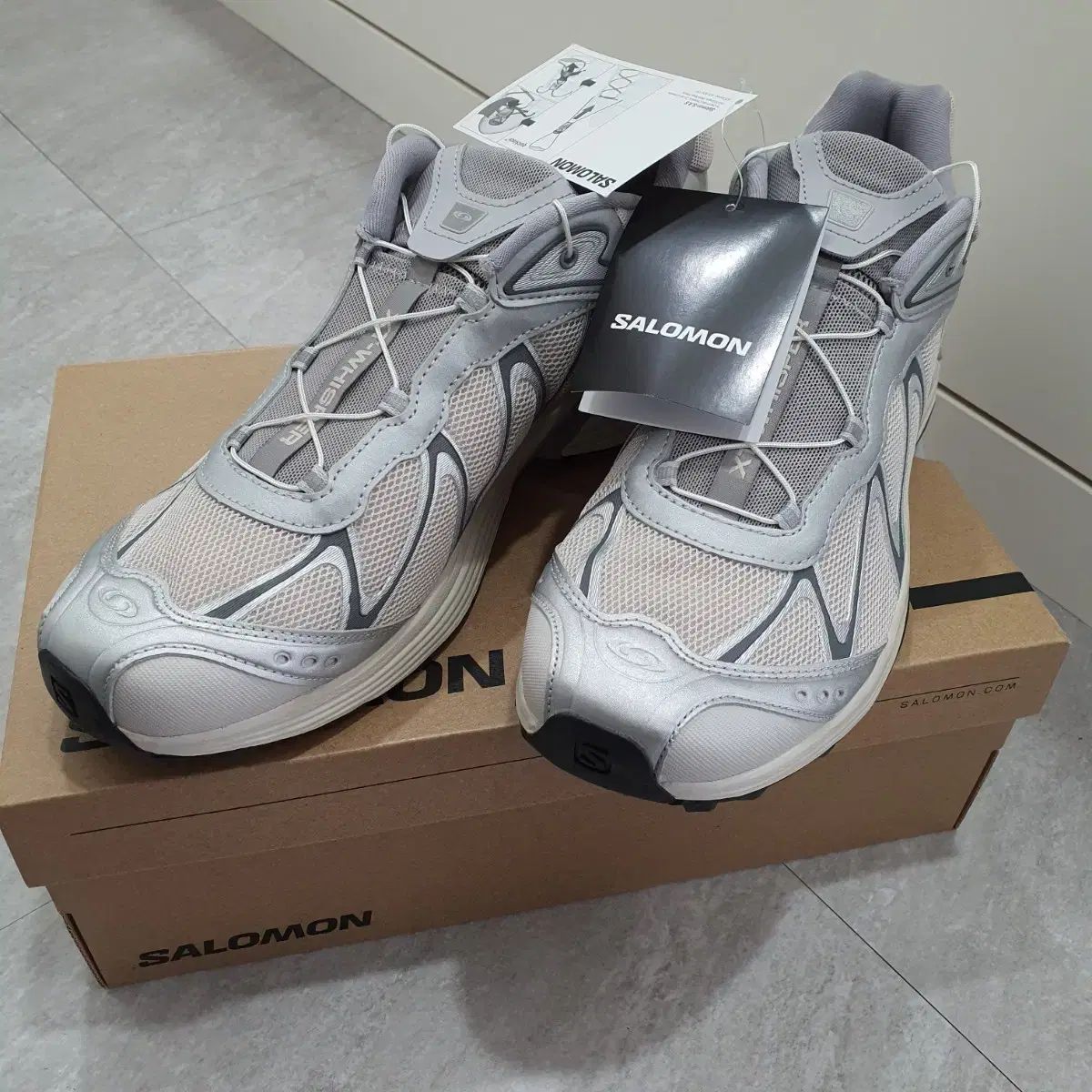 SALOMON サロモン XT ウィスパー スニーカー 295