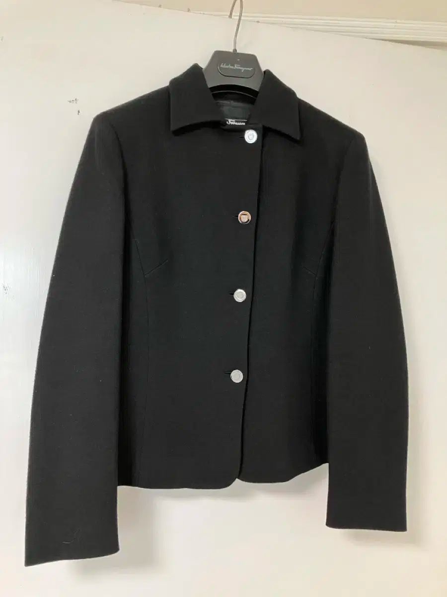 PRADA プラダ