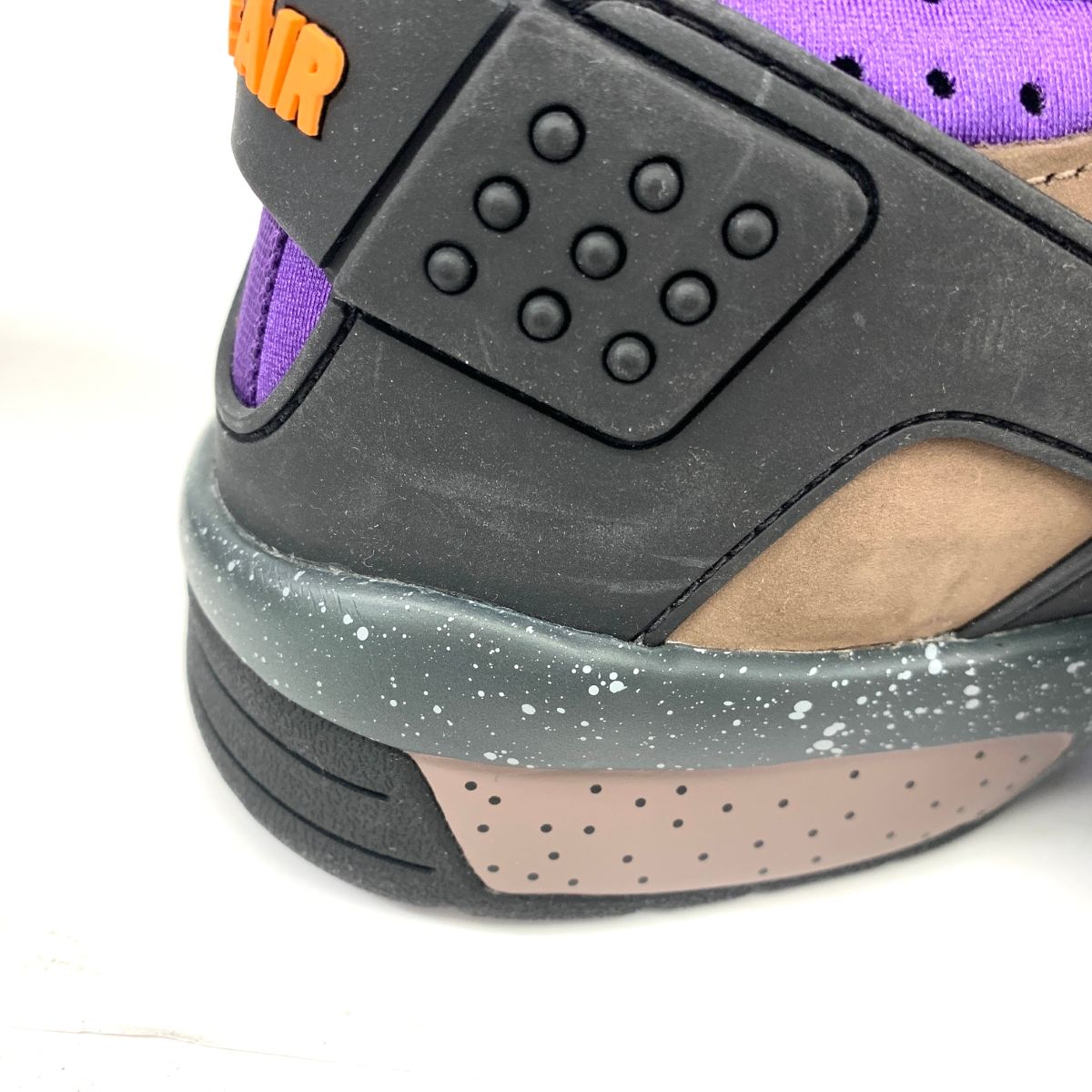 未使用品 NIKE ナイキ エアモワブ スニーカー DC9554-201