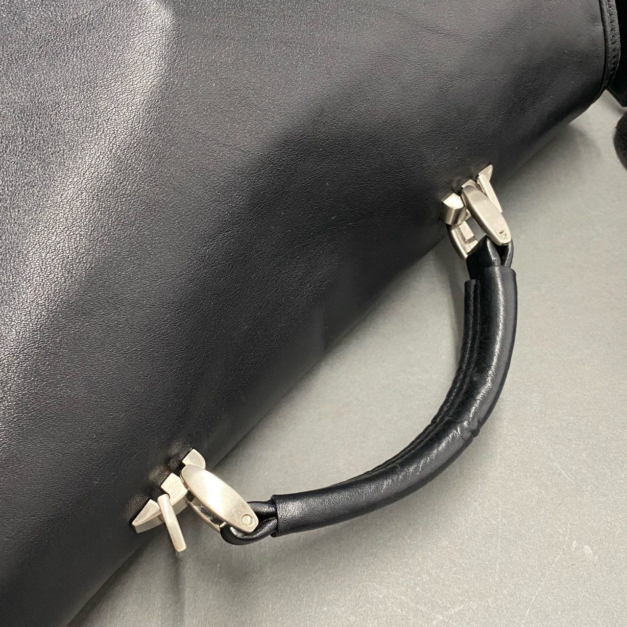 Ai27 Ermenegildo Zegna エルメネジルドゼニア イタリア製 レザー