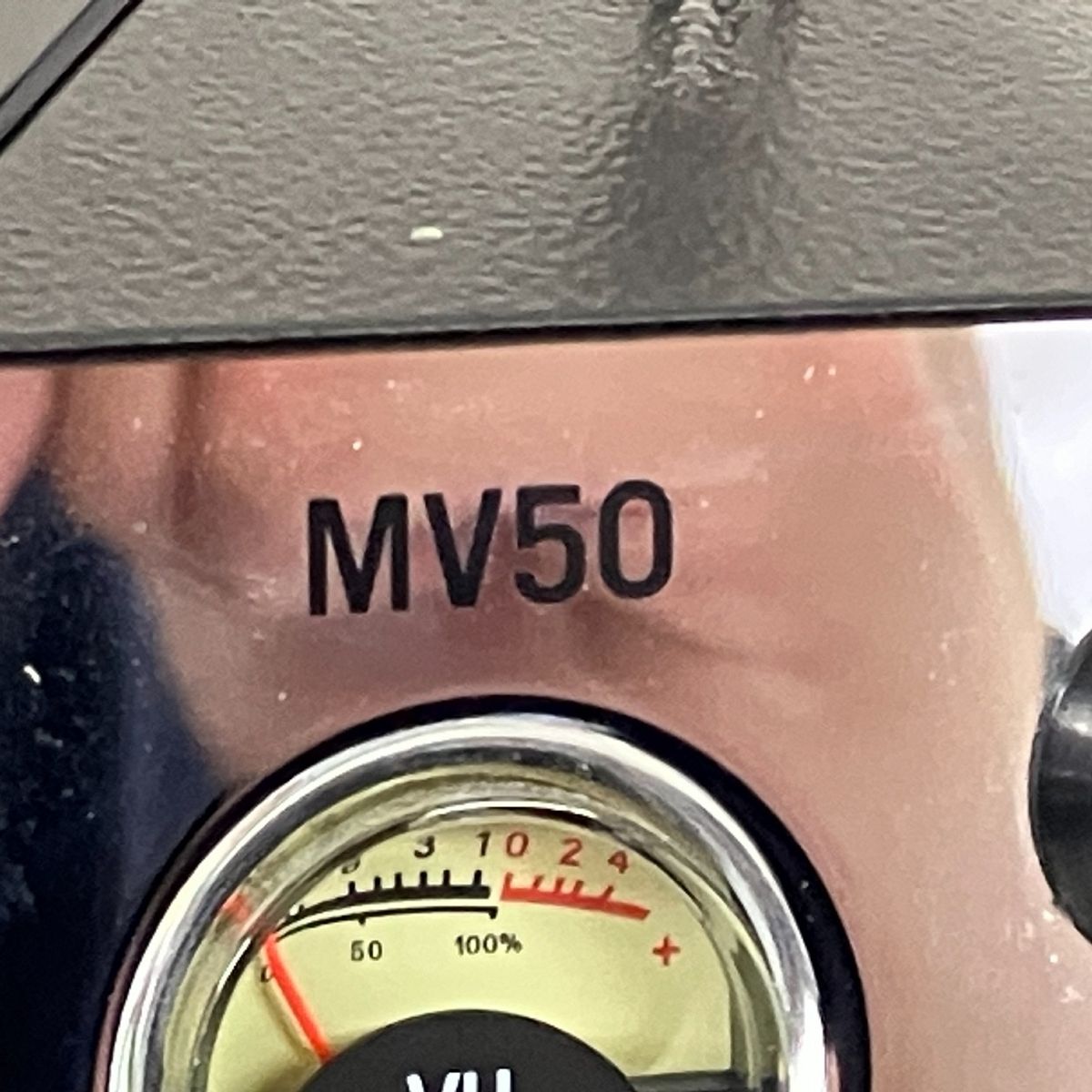 ギターアンプ コンパクト