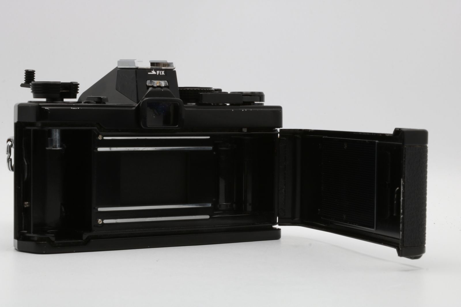 OLYMPUS OM 1 ZUIKO 50 mmレンズ付き