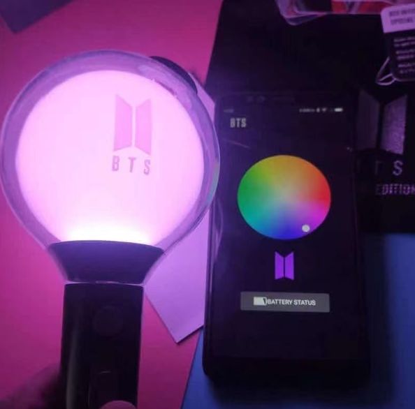 BTS ペンライト ver.4 ケース付き 全新未使用】BTS ペンライト ver.4 アミボム ペンライトケース