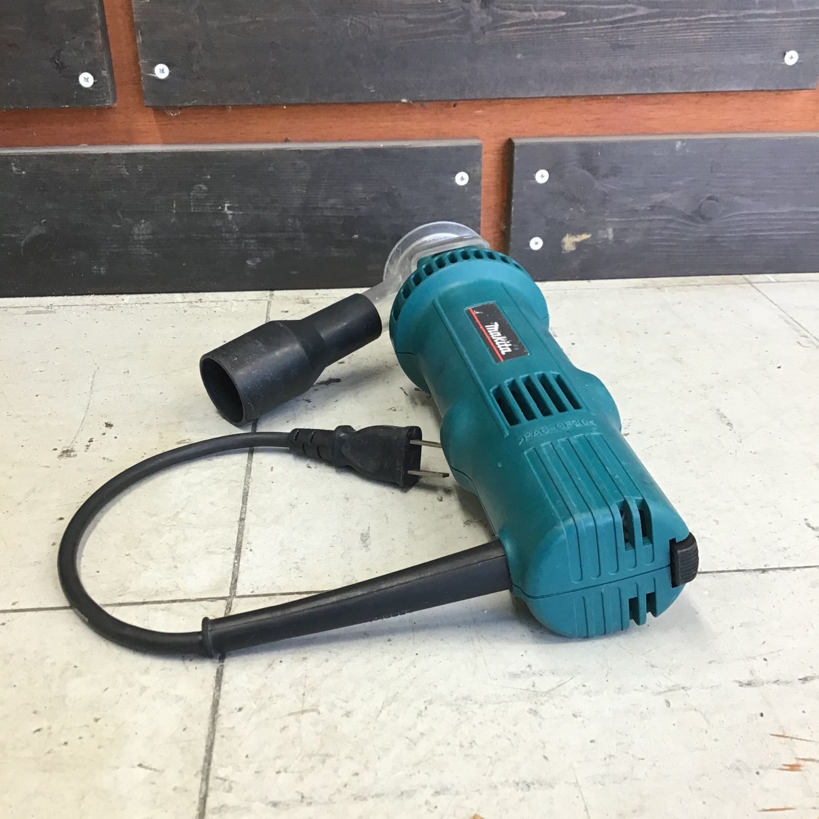 中古品】マキタ/makita 防じんボードトリマ 3706BSK(3706) 【鴻巣店