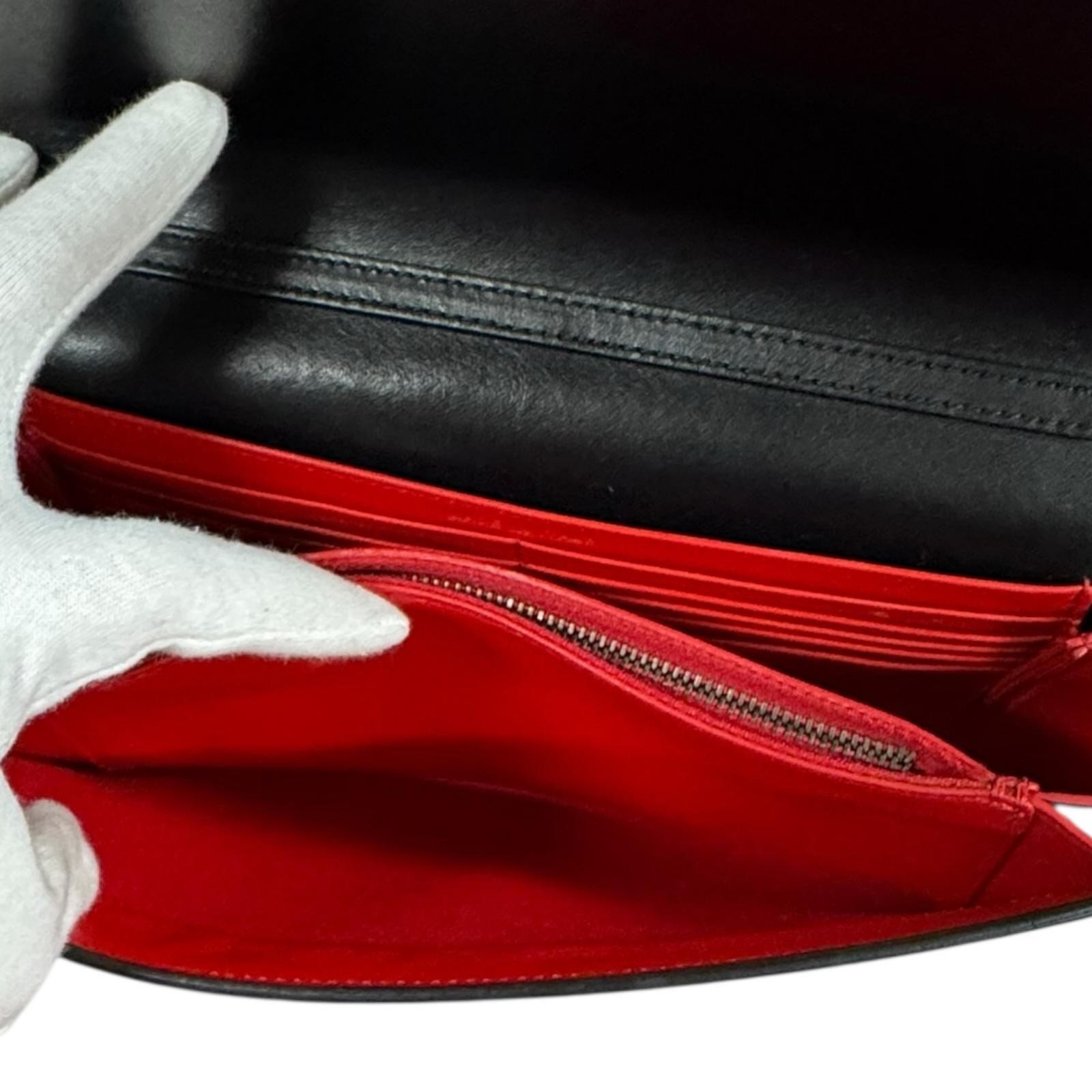 クリスチャンルブタン パロマクラッチ スタッズ ショルダーバッグ