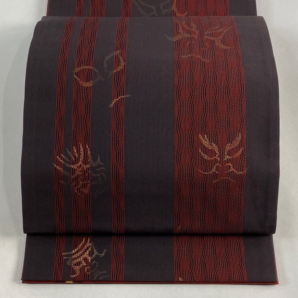 袋帯 名品 隈取 よろけ縞 箔 茶紫 全通 正絹