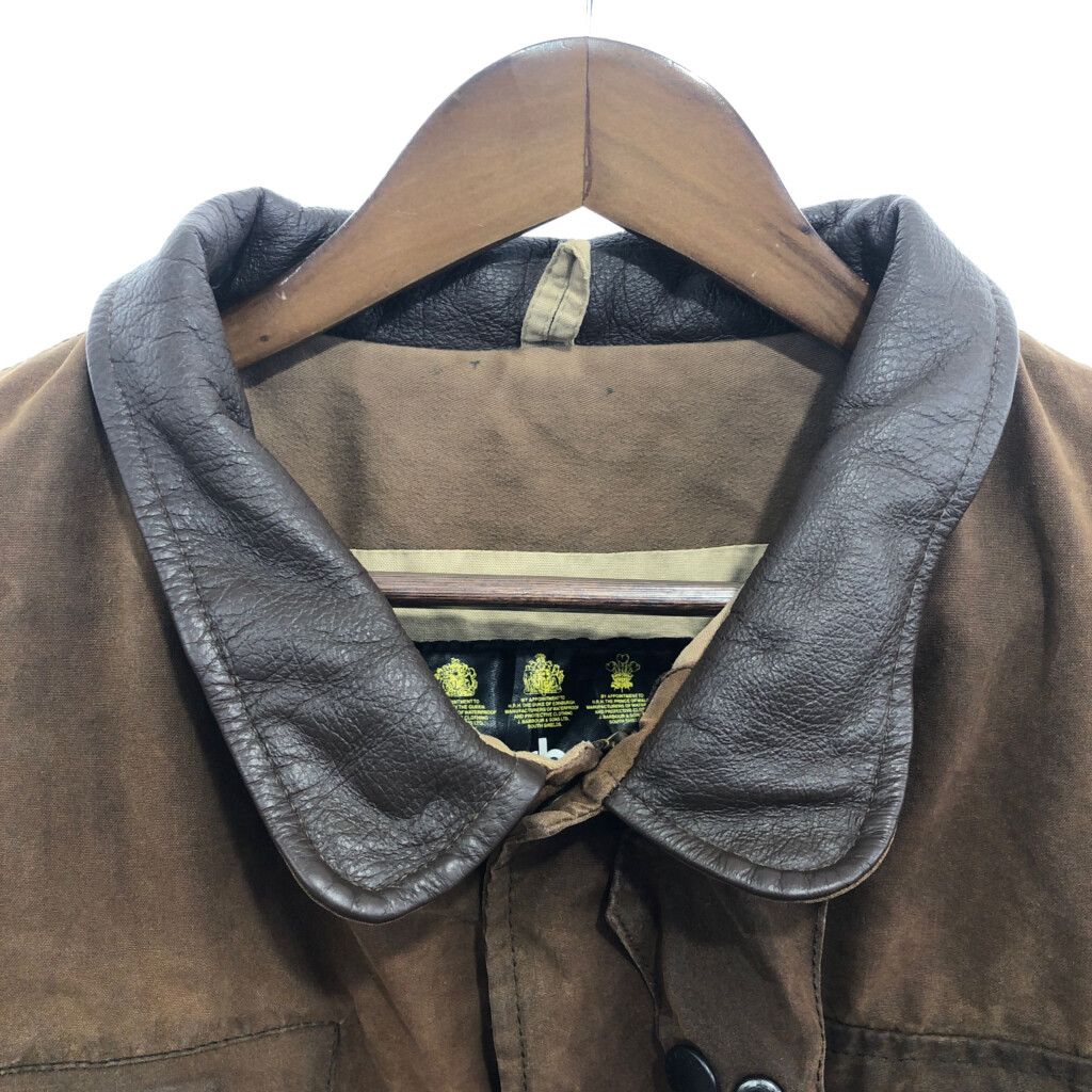 2000年代～ イングランド製 Barbour バブアー ブッシュマン ジャケット オイルド 防寒 ブラウン (メンズ XL相当) 中古 古着 P6382 2000年代～ イングランド製 Barbour バブアー ブッシュマン ジャケット