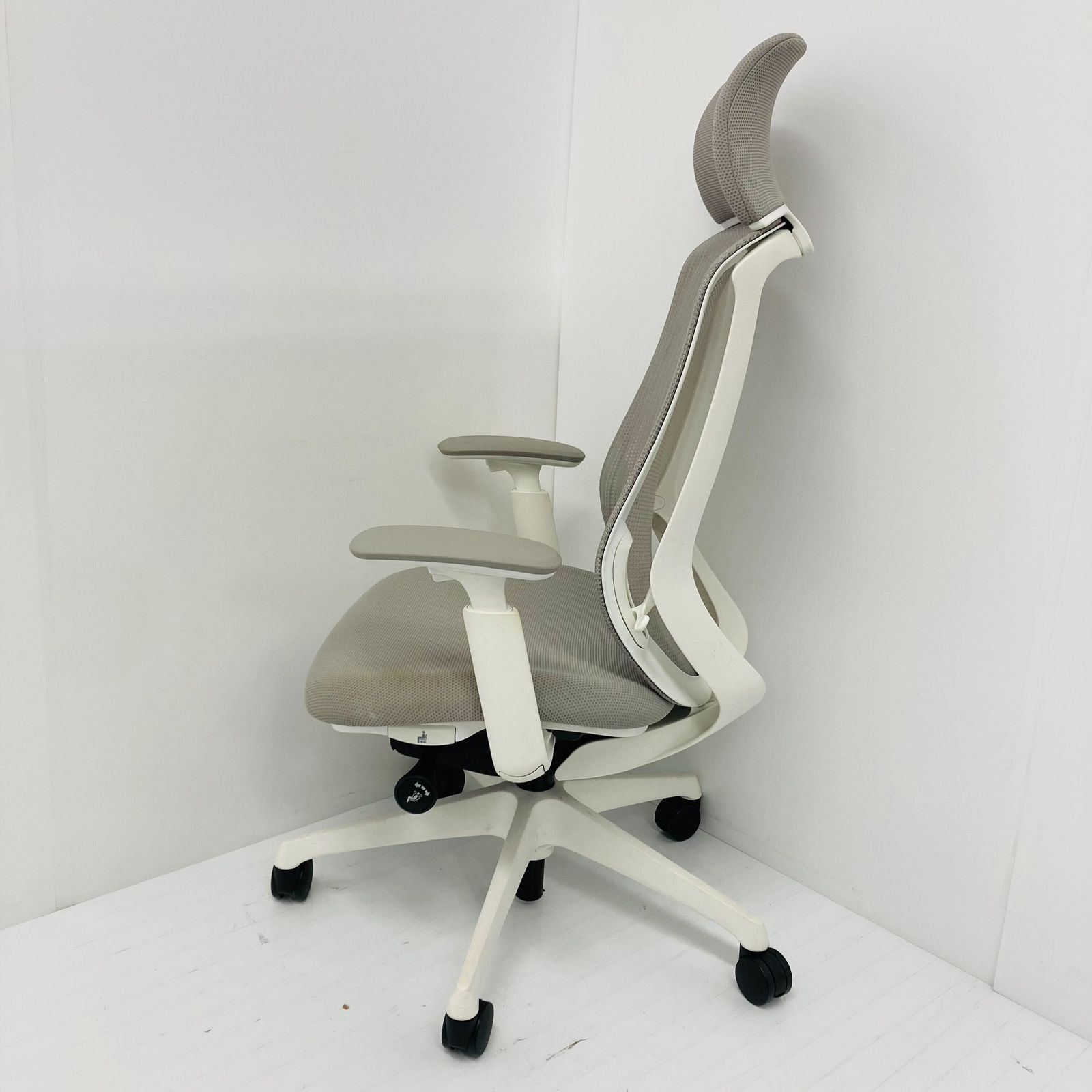 シルフィー C68AXW-FMR3