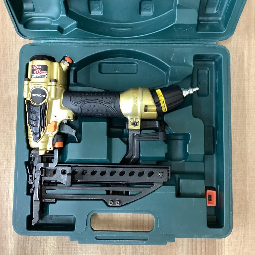 日立工機 N5004HMF 50ｍｍ高圧フロアタッカ