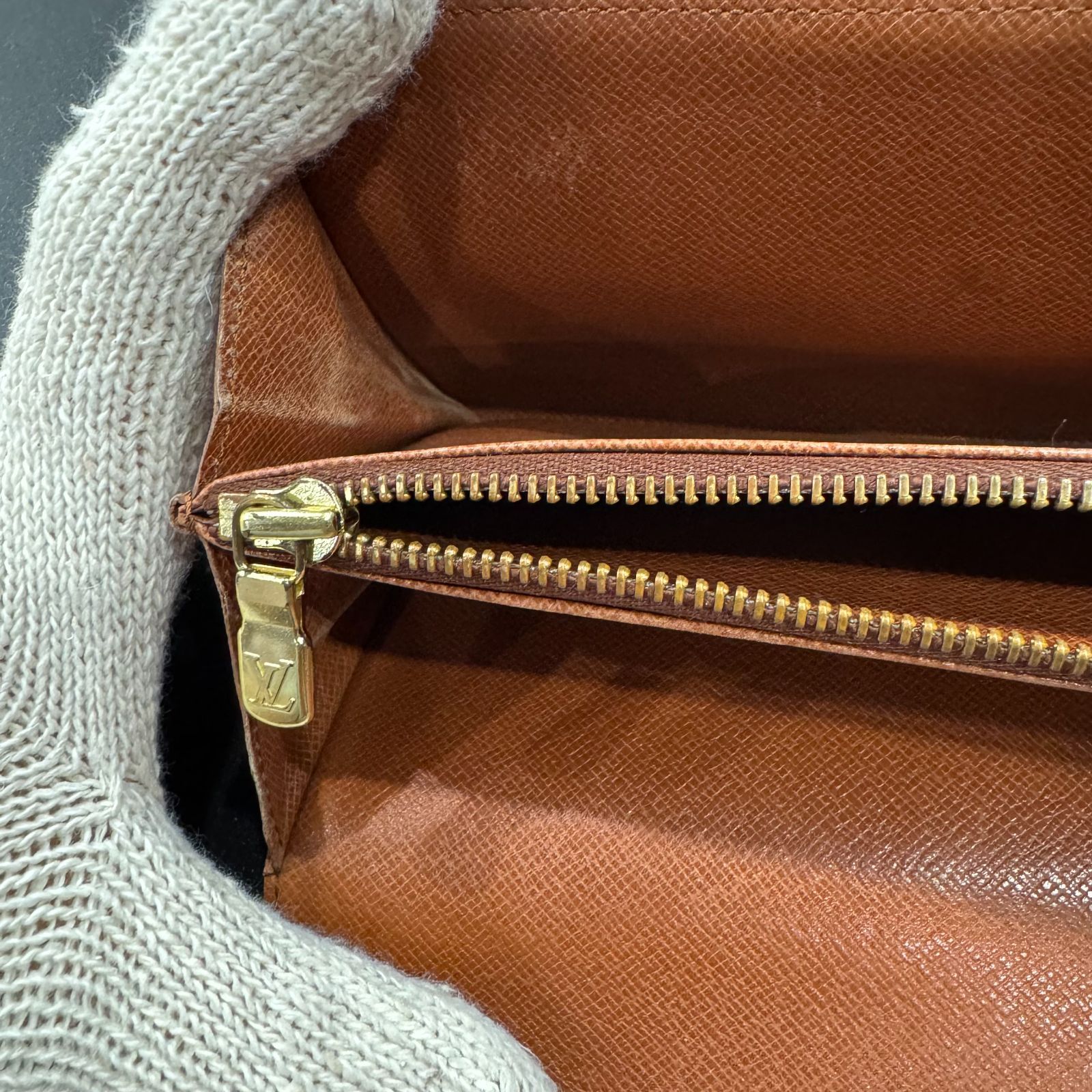財布 B25053598