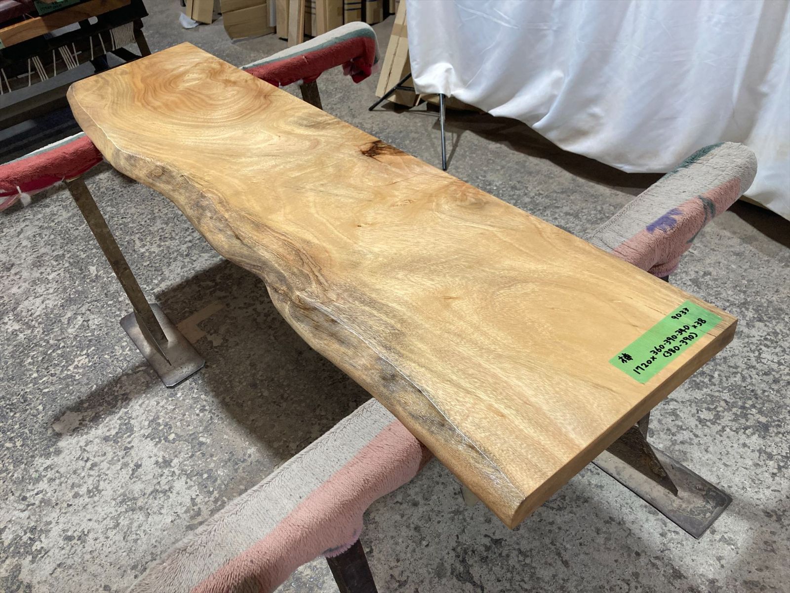 クス9033 楠 一枚板無垢材 1720x360‐390‐340x38mm ダイニングテーブル ローテーブル センターテーブル 天板 樟 くすのき