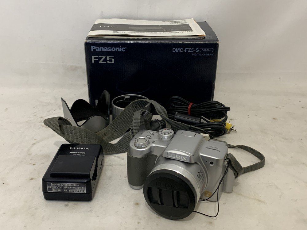 Panasonic パナソニック LUMIX DMC-FZ5 コンパクトデジタル