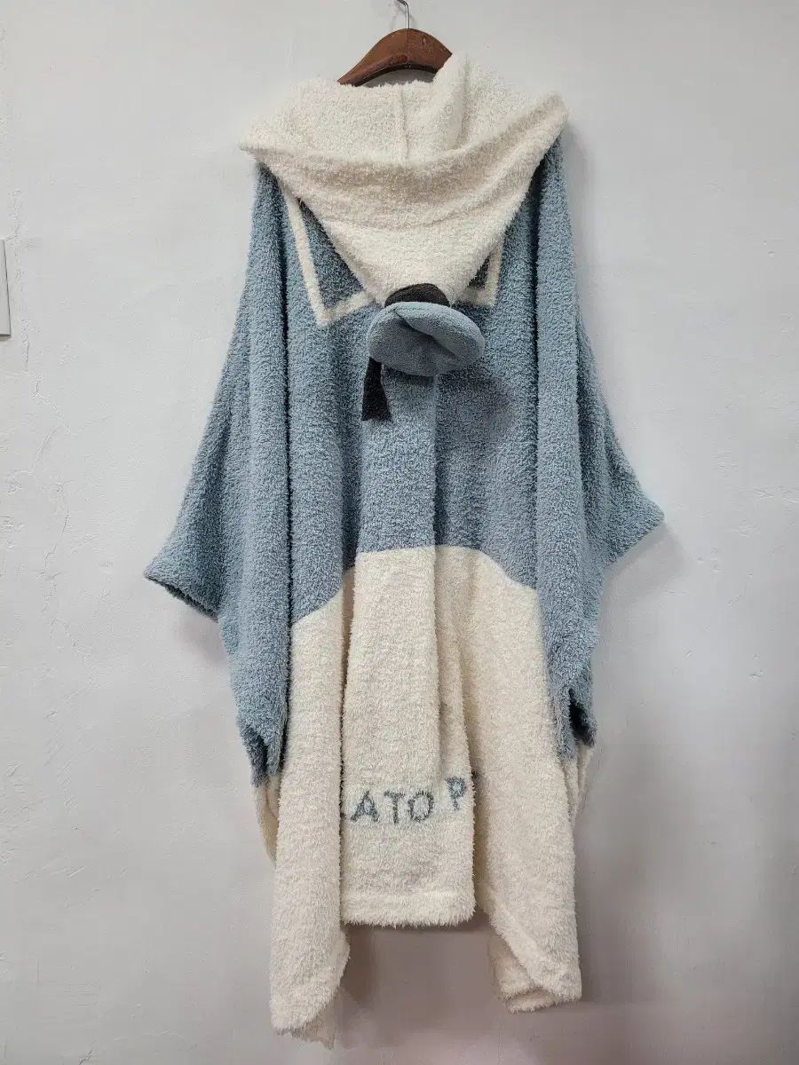 ジェラートピケ ポンチョ