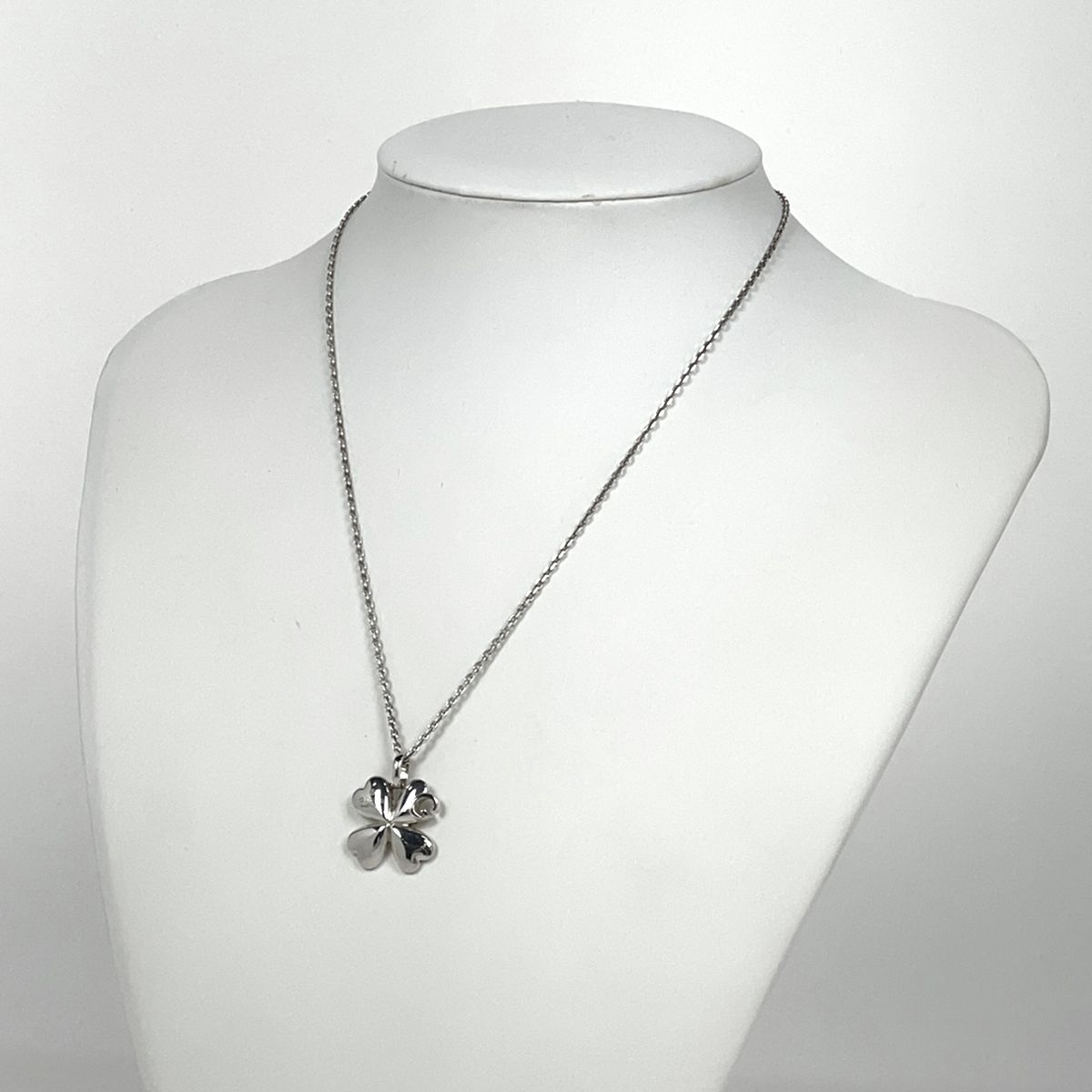 グッチ GUCCI クローバーモチーフ ネックレス ロゴ ネックレス 925 グッチ GUCCI クローバーモチーフ ネックレス ロゴ ネックレス