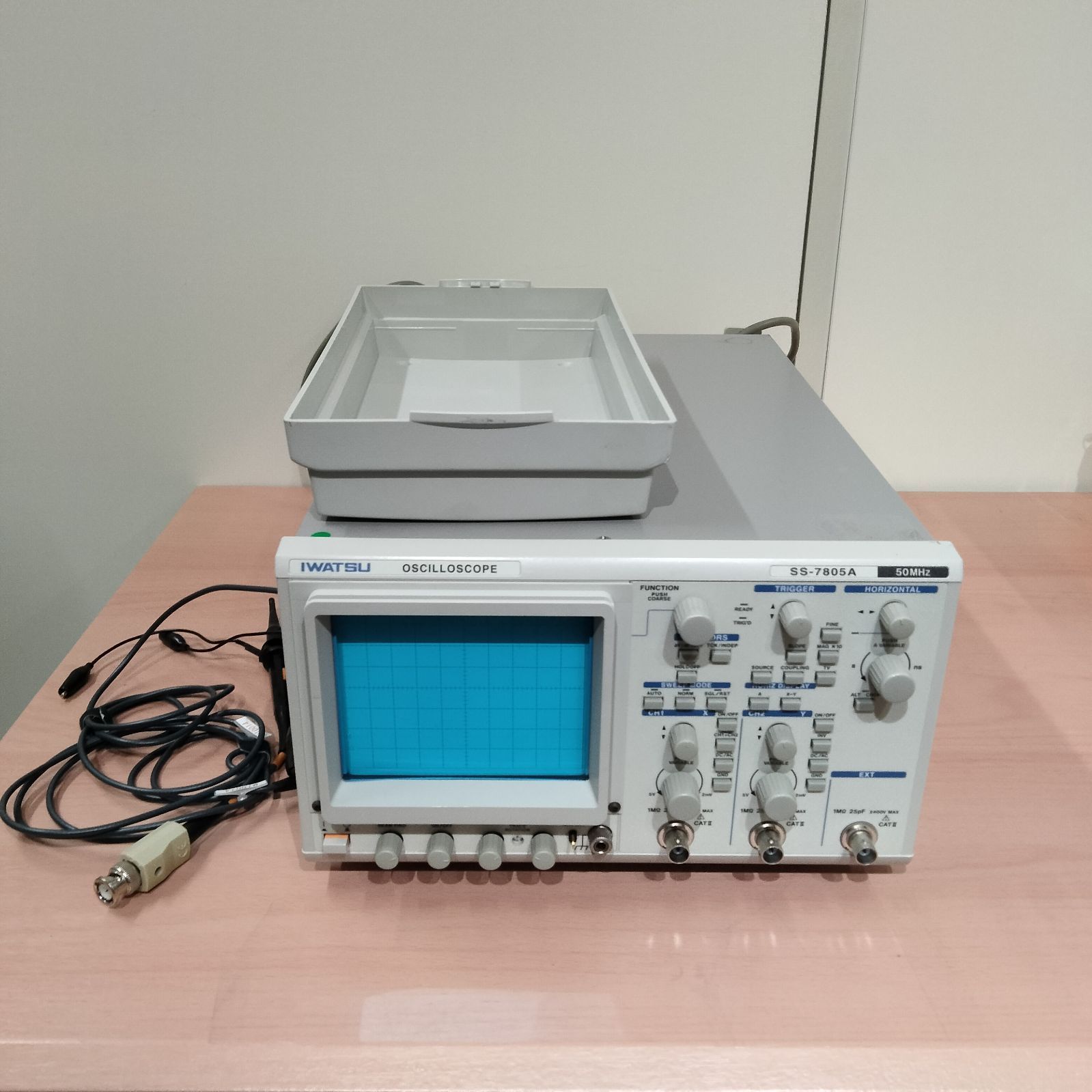 N-6238 IWATSU 岩崎通信機 オシロスコープ SS-7805A 50MHz プローブ同梱