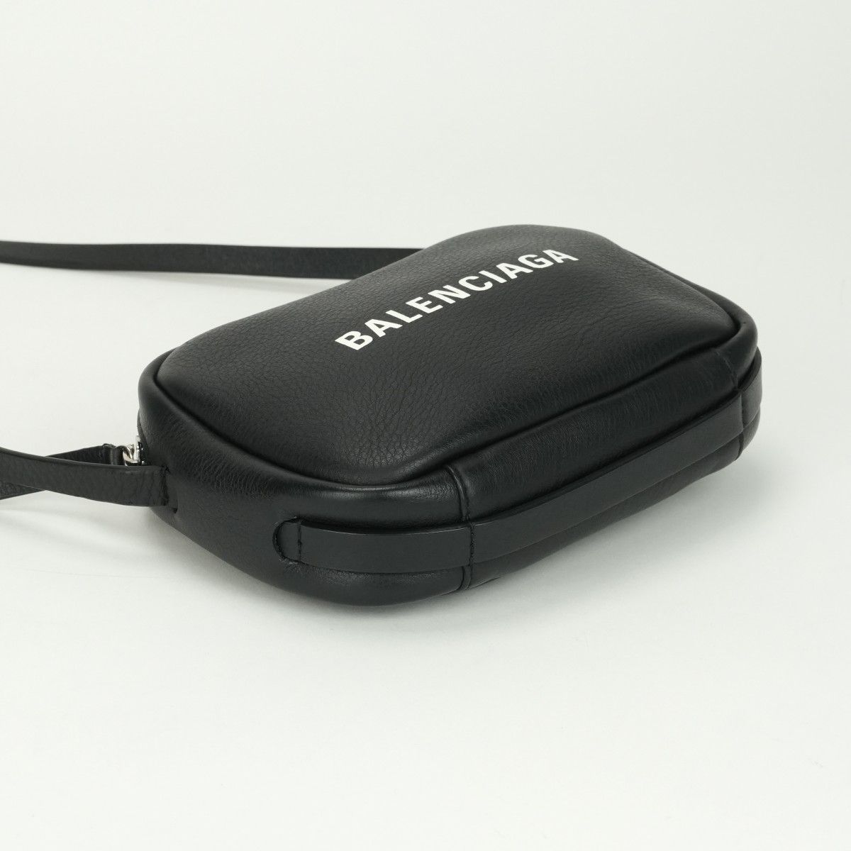 バレンシアガ BALENCIAGA エブリデイ カメラバッグ バッグ