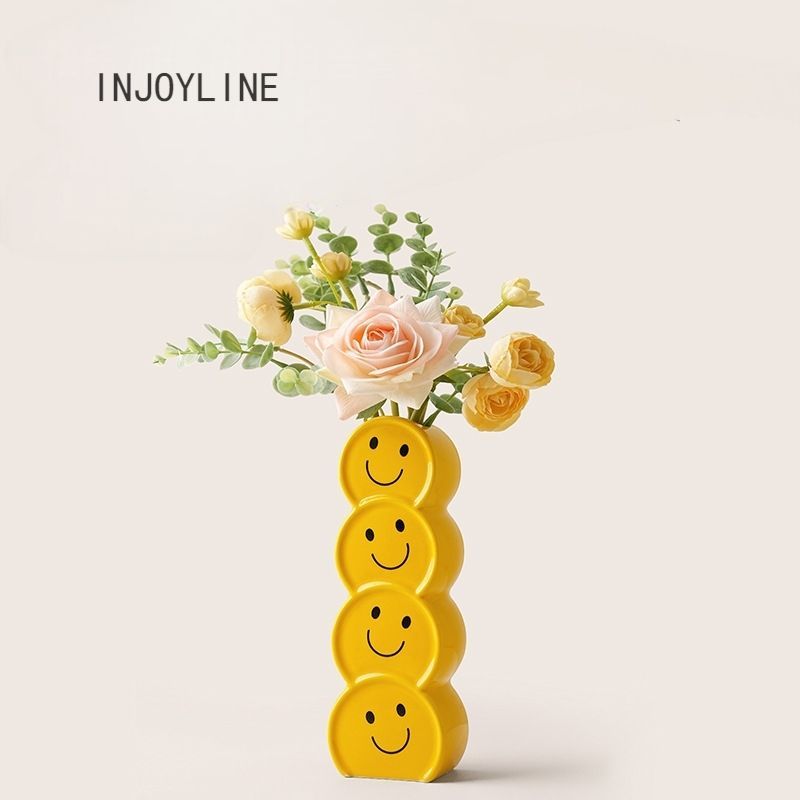 【送料無料】スマイリーフェイス 花瓶 インテリア小物 花器  リビング 置物 アクセサリー プレゼント 贈り物 18.5cm*6.5cm