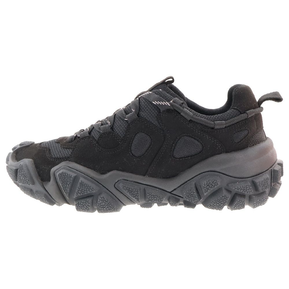 Acne Studios (アクネ ストゥディオズ) BOLZTER TUMBLED ローカットスニーカー ブラック BD0124