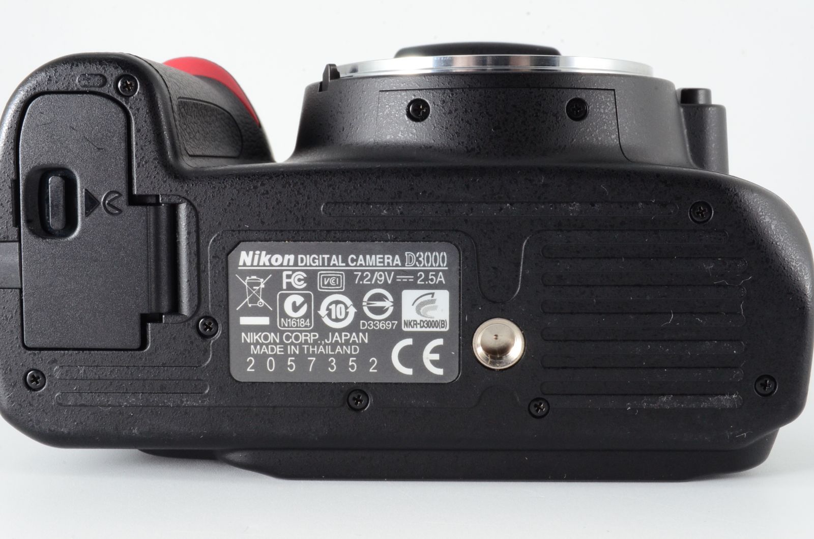 実用美品 【ショット数極少886回】NIKON D3000 ボディ ニコン 一眼レフ 
