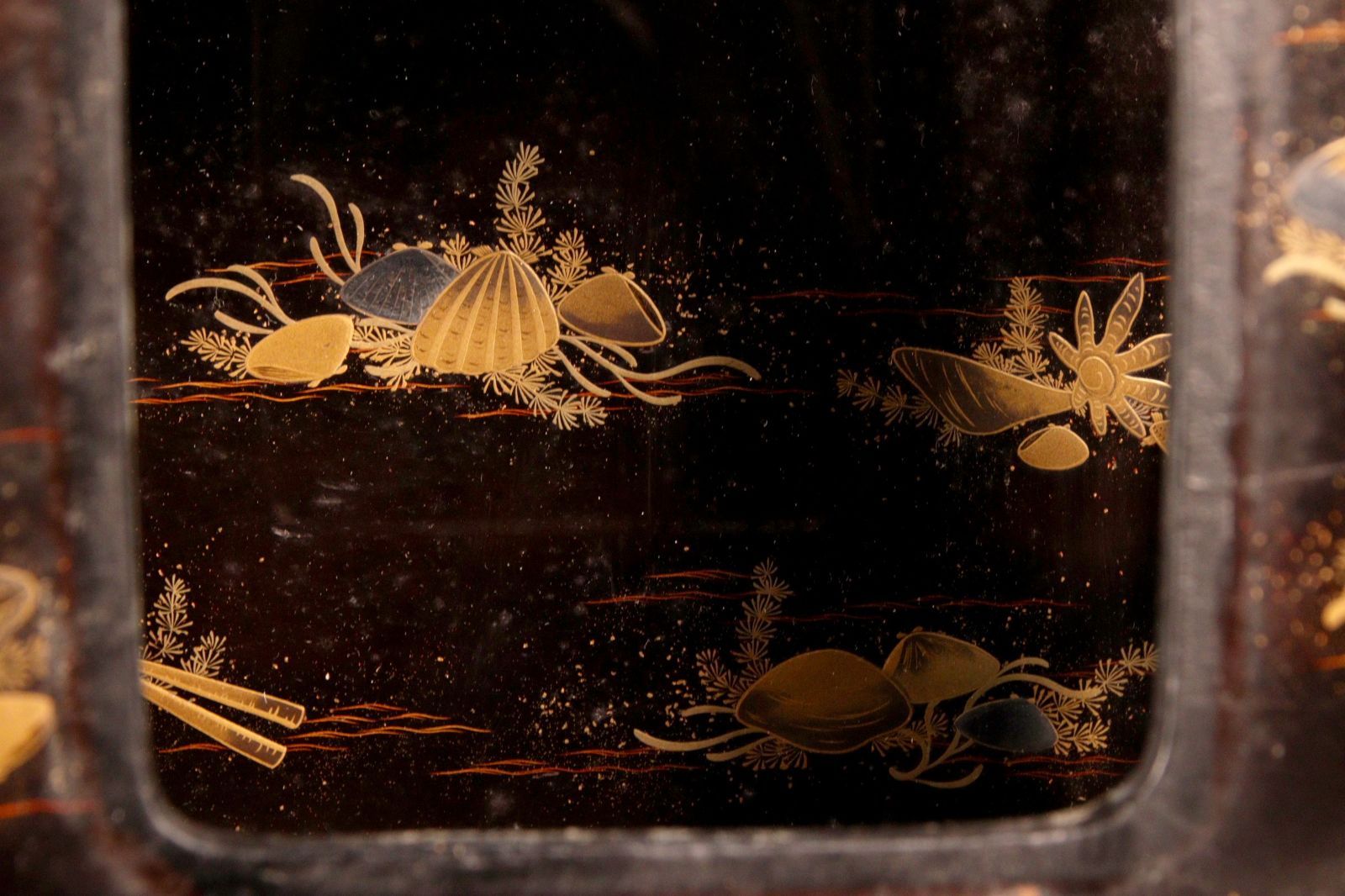 時代 貝尽蒔絵 波文銅金具 引出付煙草盆 28.5cm 莨道具 唐物 骨董 古