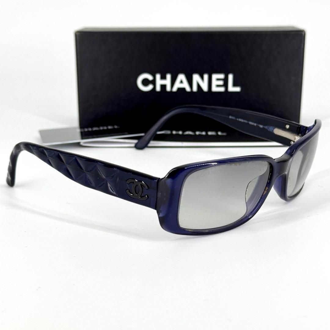 CHANEL サングラス 5111 ココマーク ブラック ブルー カメリア 黒