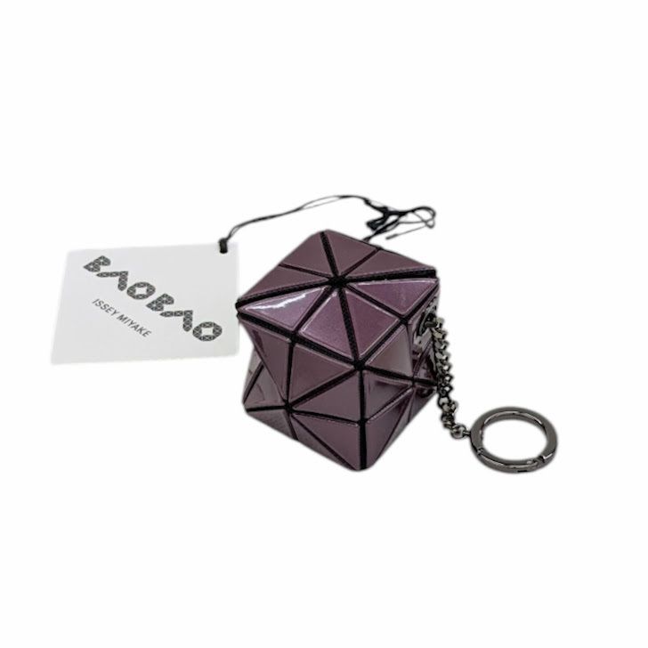 BAOBAO ISSEY MIYAKE バオバオ キューブ キーホルダー 美品 BAOBAO ISSEY MIYAKE バオバオ イッセイミヤケ MINI CUBE