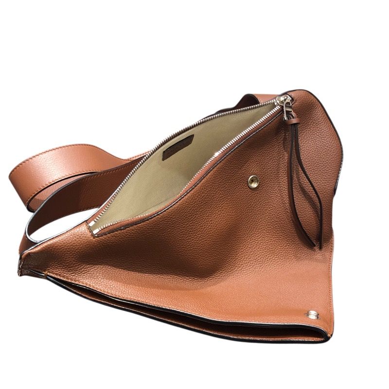 LOEWE アントン