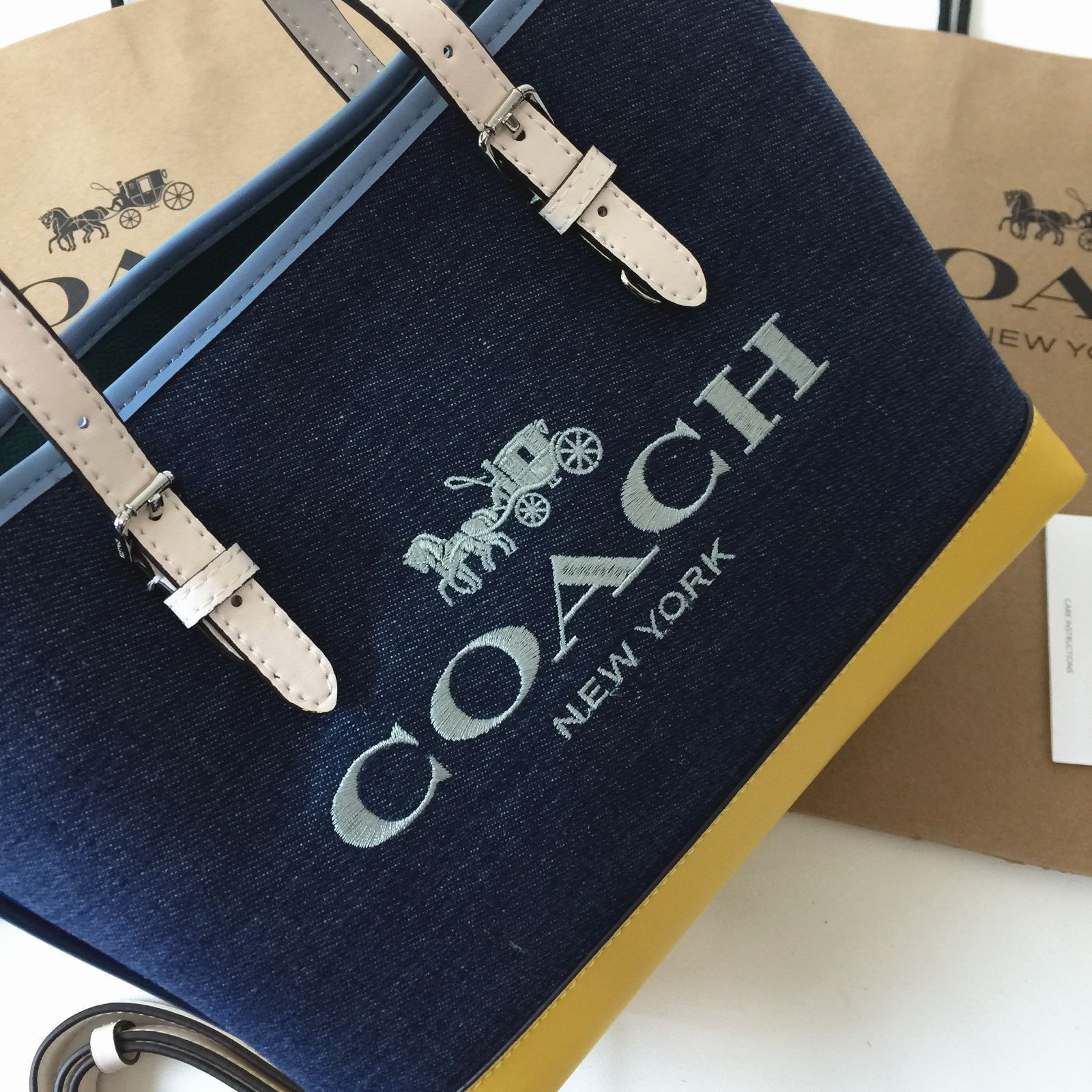 新品未使用 コーチバッグcoach/コーチバッグ ハンドバッグ C4085 デニム×オーカーマルチ トートバッグ ショルダーバッグ クロスボディー  レディースバッグ 斜めがけバッグ アウトレット品 紙袋付属 新品未使用 - メルカリ