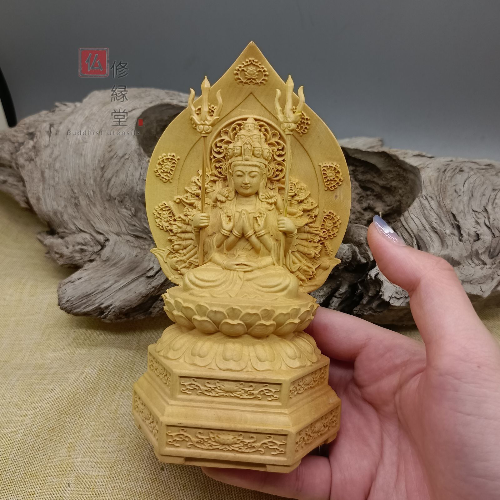 修縁堂】大迫力 木彫り 仏像 千手観音菩薩立像 彫刻 一刀彫 天然木檜材 