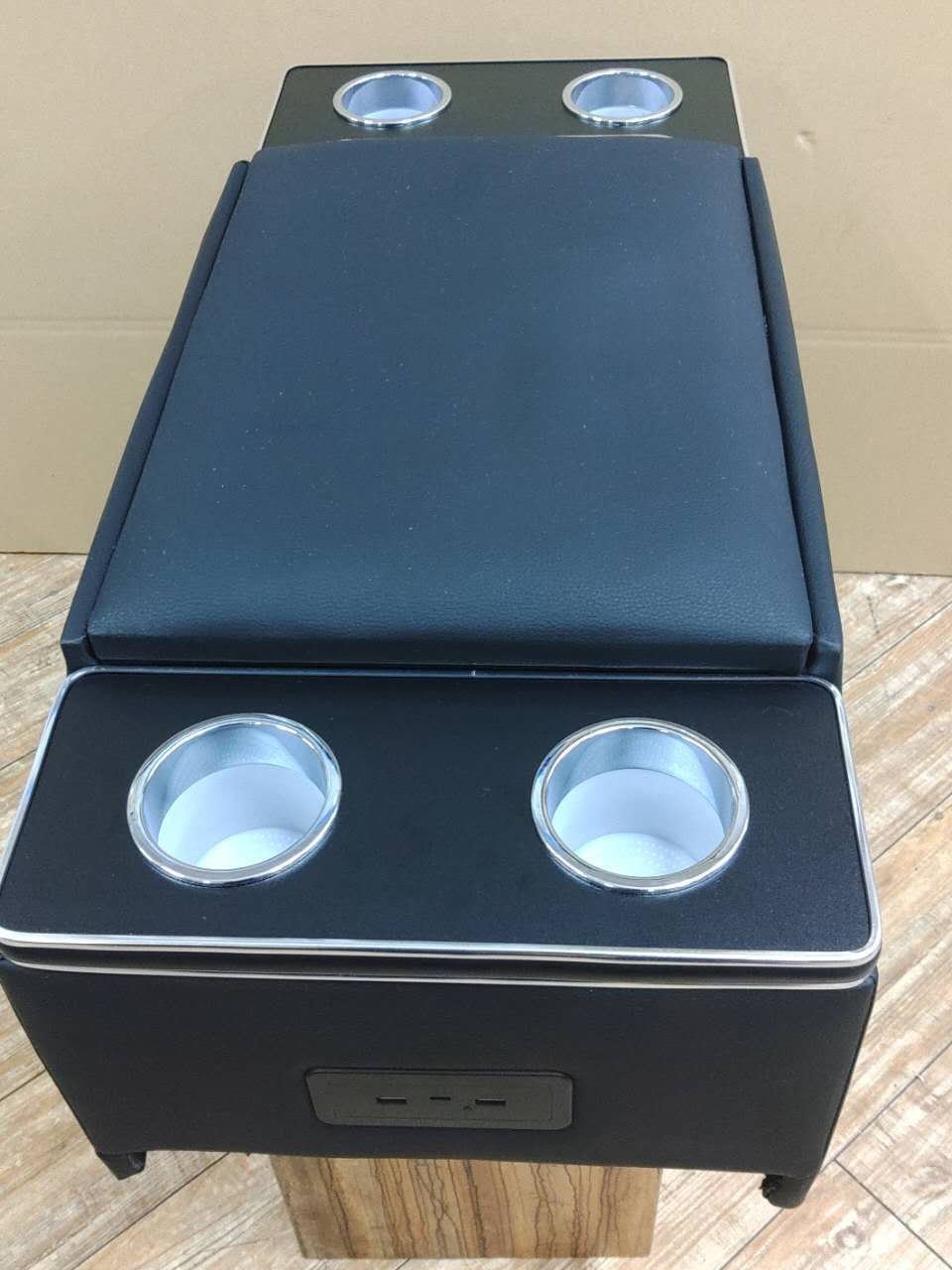 200系 コンソールボックス