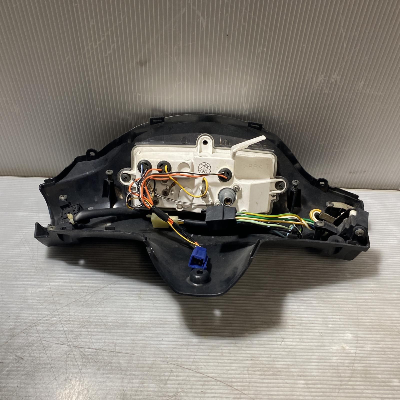 HONDA レッツ２ CA1PA メーター メーターカバー　Let's ホンダ [C-25-0410-5] HONDA レッツ2 CA1PA メーター メーターカバー Let's ホンダ - メルカリ