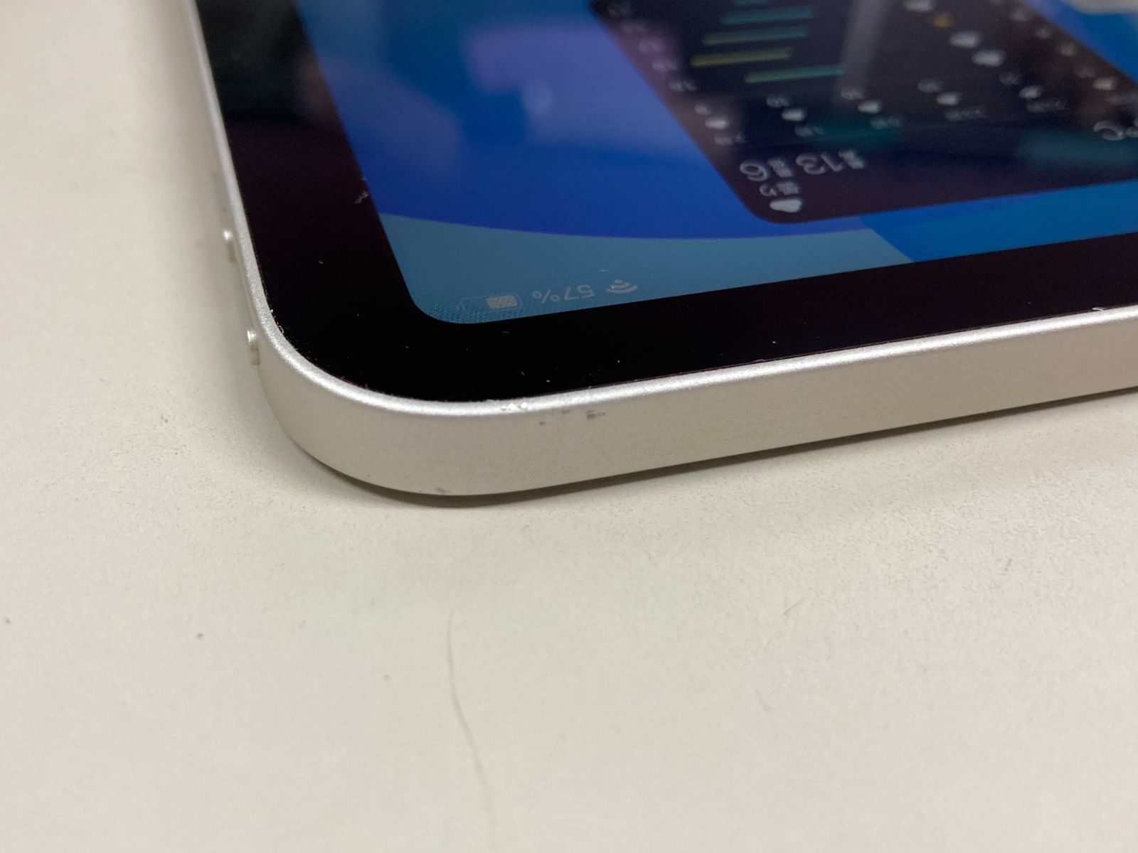 美品 iPad mini 6 256GB Wi-Fi スターライト 93% - メルカリ
