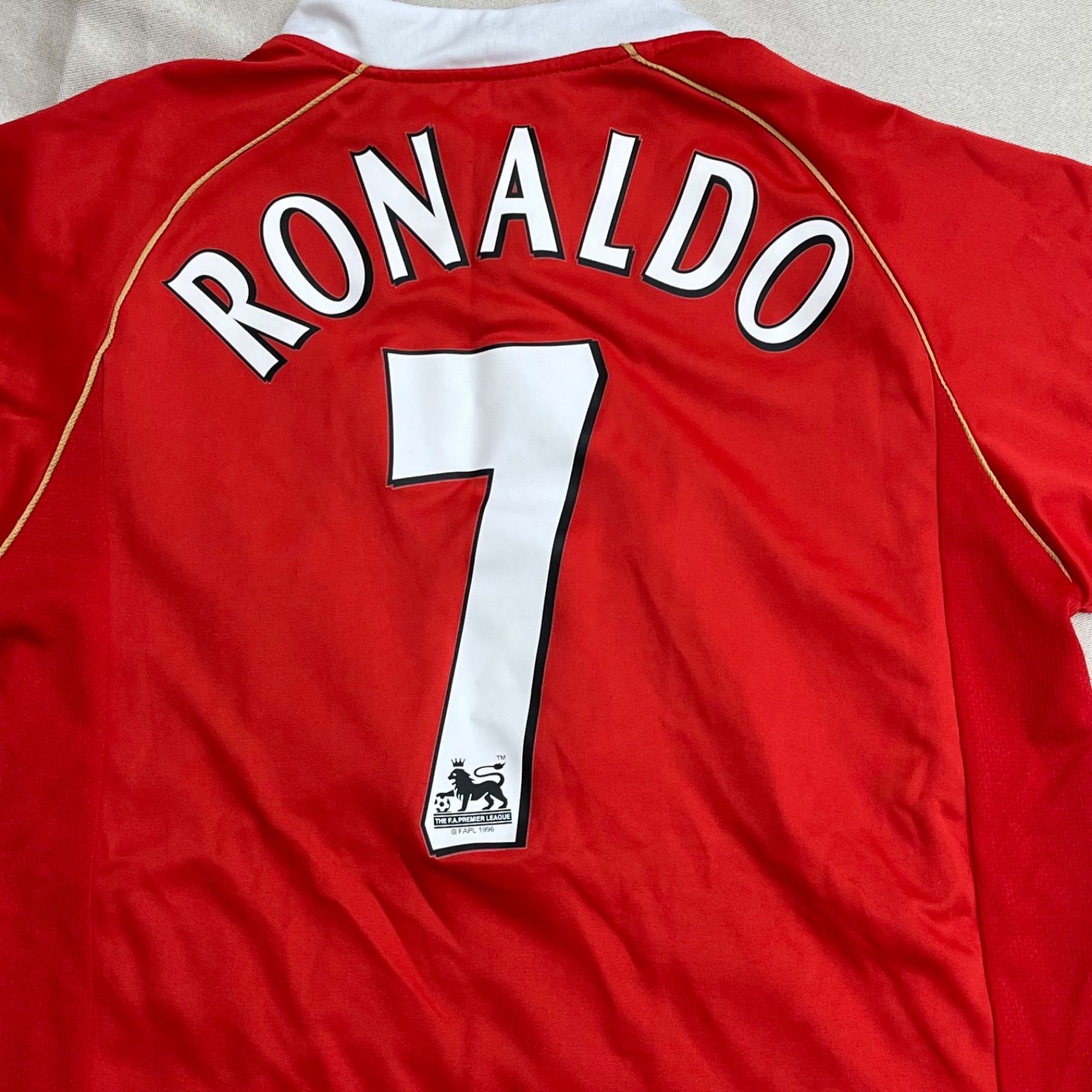 マンチェスター・ユナイテッド Ronaldo 7 シャツ Mサイズ マンチェスター ユナイテッド No. 7 ロナウド ゲームシャツ