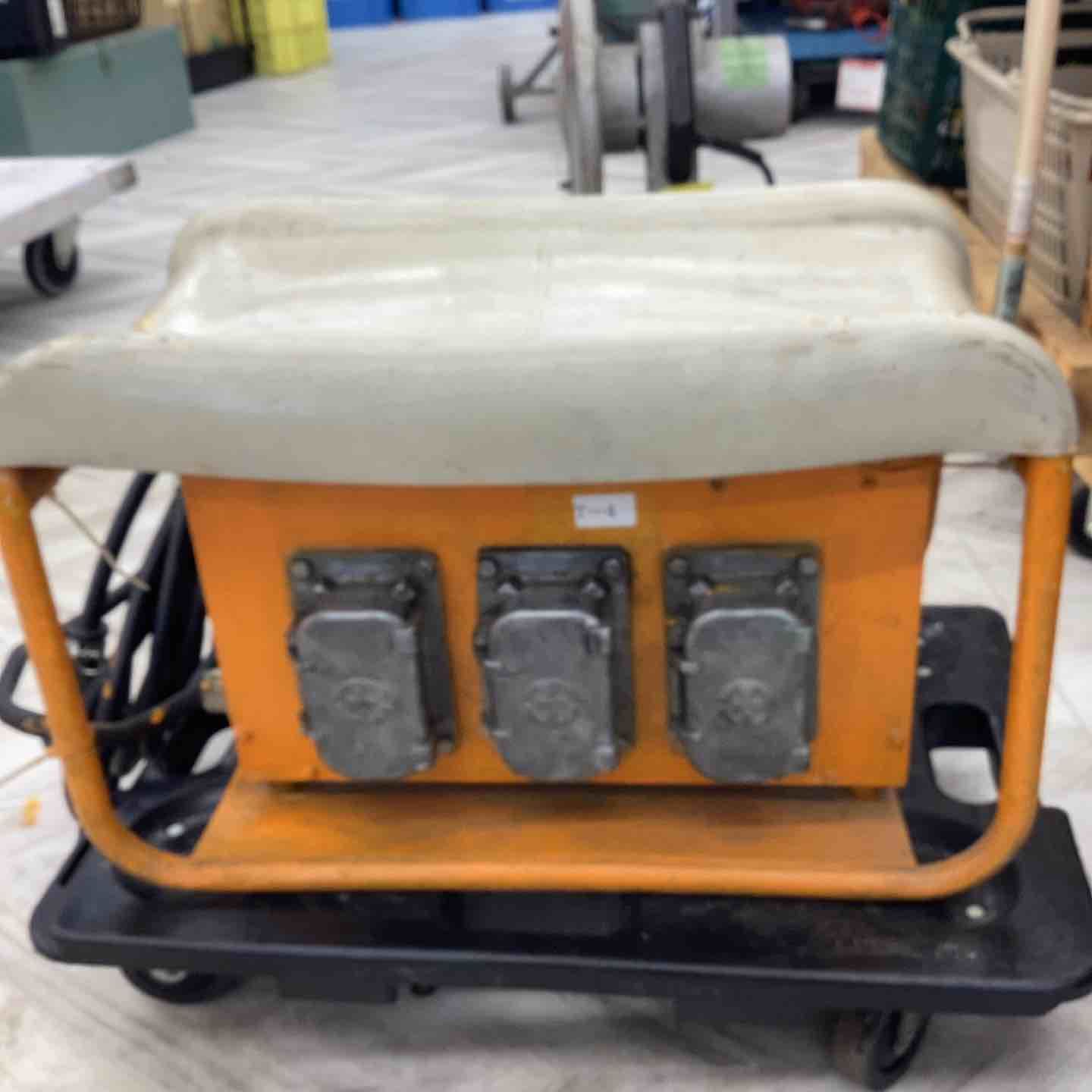 トランジスタ インバーター