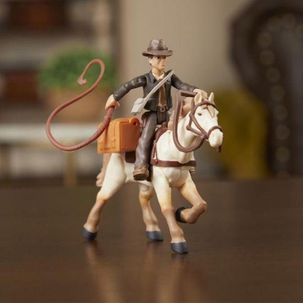 インディージョーンズ アクションフィギュア w/ HORSE SET - メルカリ