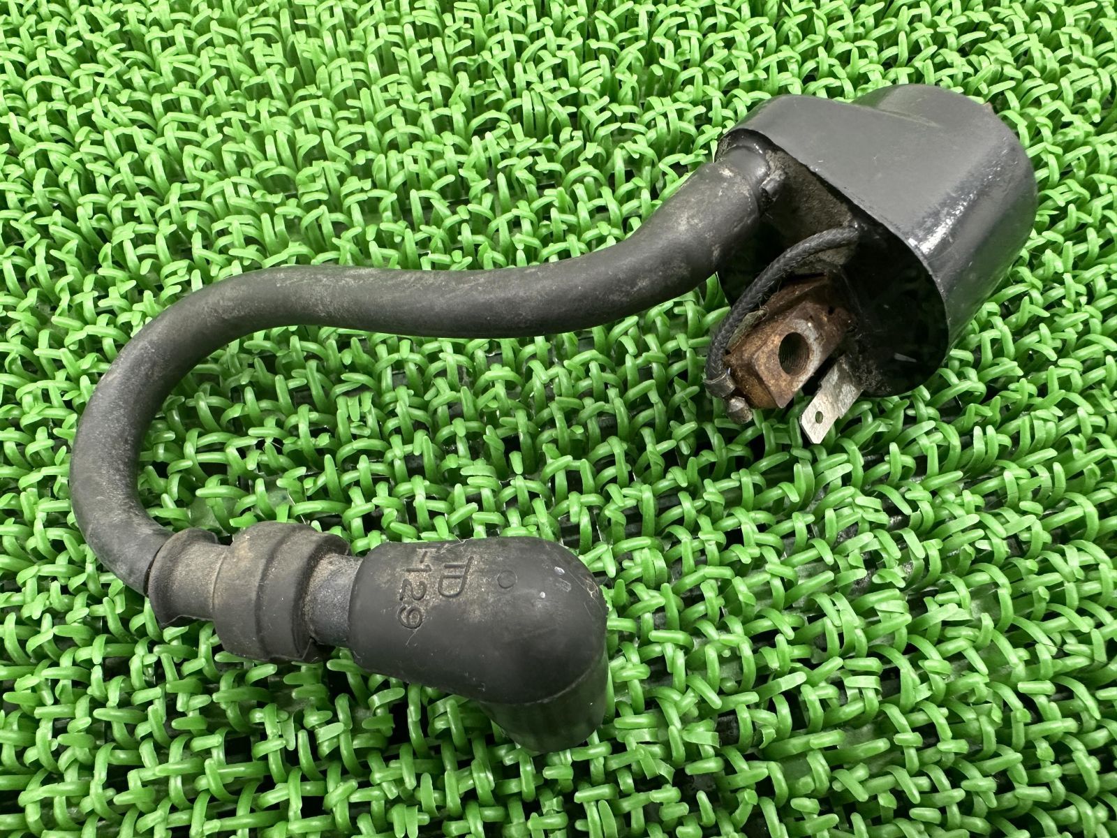 RMX250S イグニッションコイル スズキ 純正 中古 バイク 部品 SJ13A プラグコード キャップ 機能的問題なし 品薄 希少品 車検 Genuine
