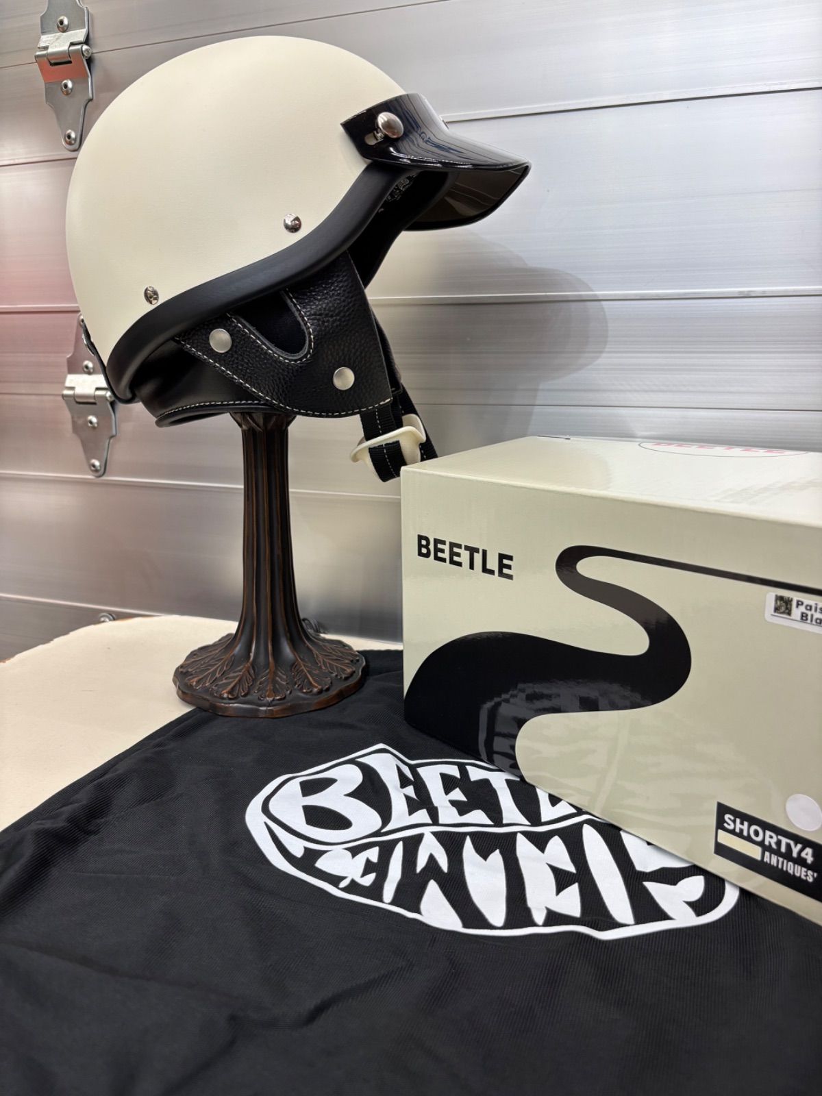 オーシャンビートル ショーティー4 インナーペイズリー黒白 Lサイズ アイボリー オーシャンビートル ショーティー4 インナーペイズリー黒白 L