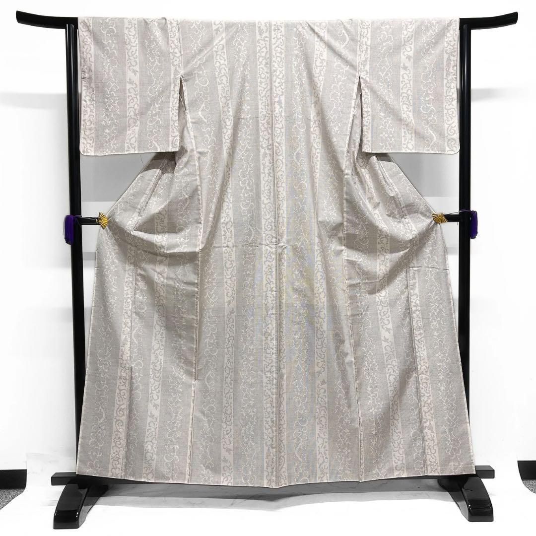 小紋白大島紬唐草縦縞ホワイトお洒落着物014a d