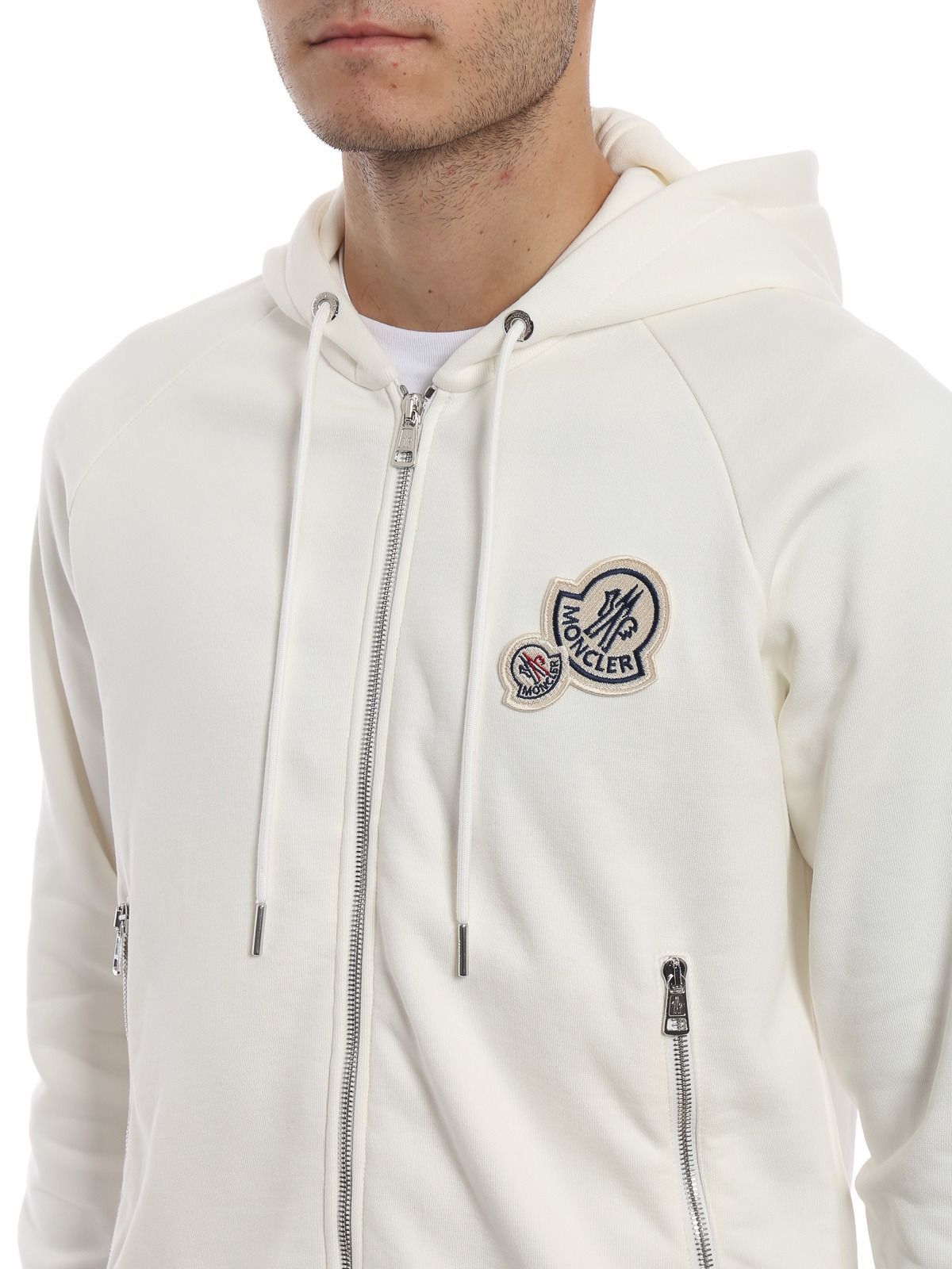 新品未使用タグ付き☆MONCLER ダブルワッペンロゴ パーカー M アイボリー 定価12万円 未使用タグ付き・本物保証 MONCLER ダブルワッペン