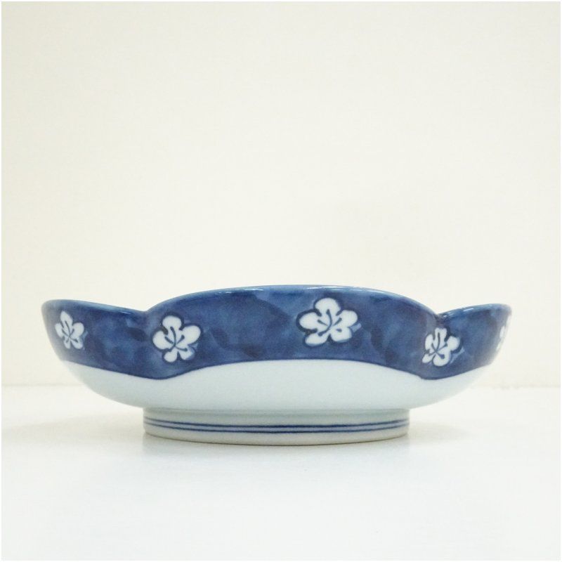 古染風梅紋梅形鉢