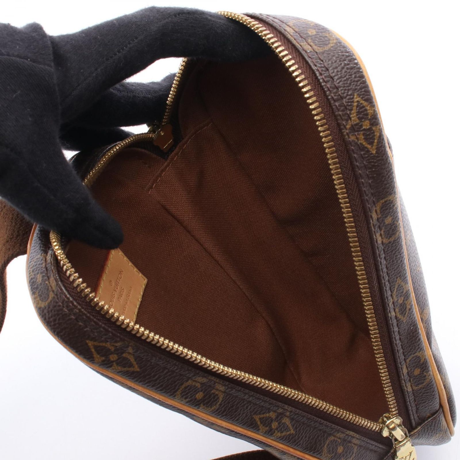 ルイ・ヴィトン LOUIS VUITTON ポシェットガンジュ モノグラム  