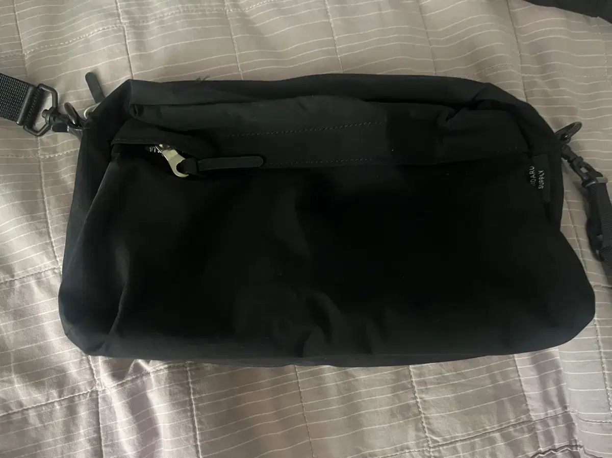 標準供給 ショルダーバッグ ブラック