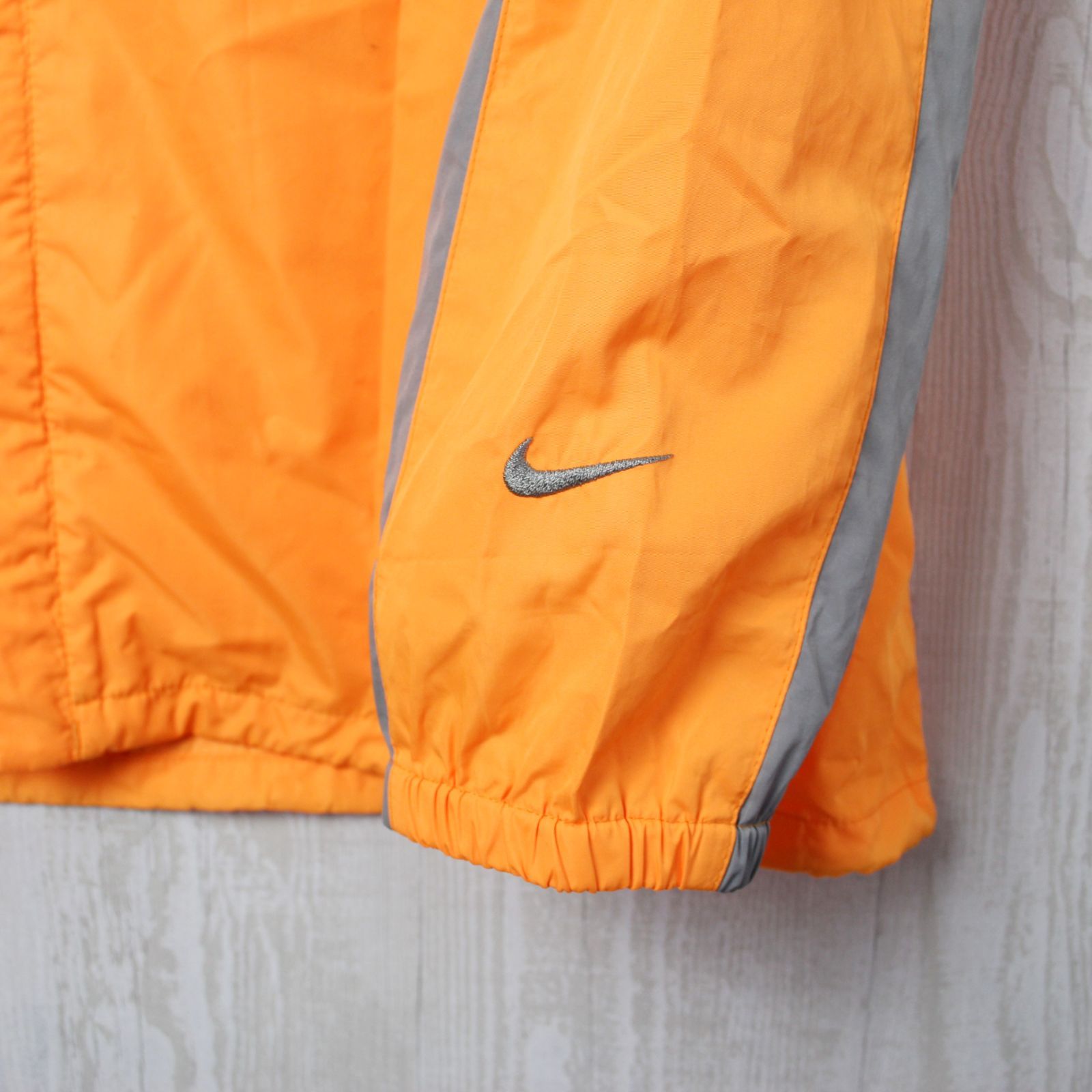 Nike フード付きウィンドブレーカー オレンジ NIKE ウインドブレーカー ナイロンジャケット メンズXXL