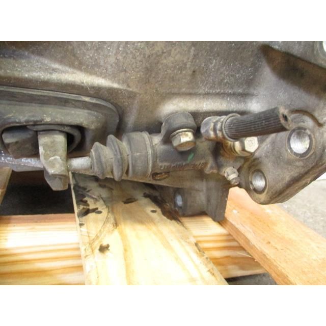 TKG-SZ2F24 5速マニュアルミッション