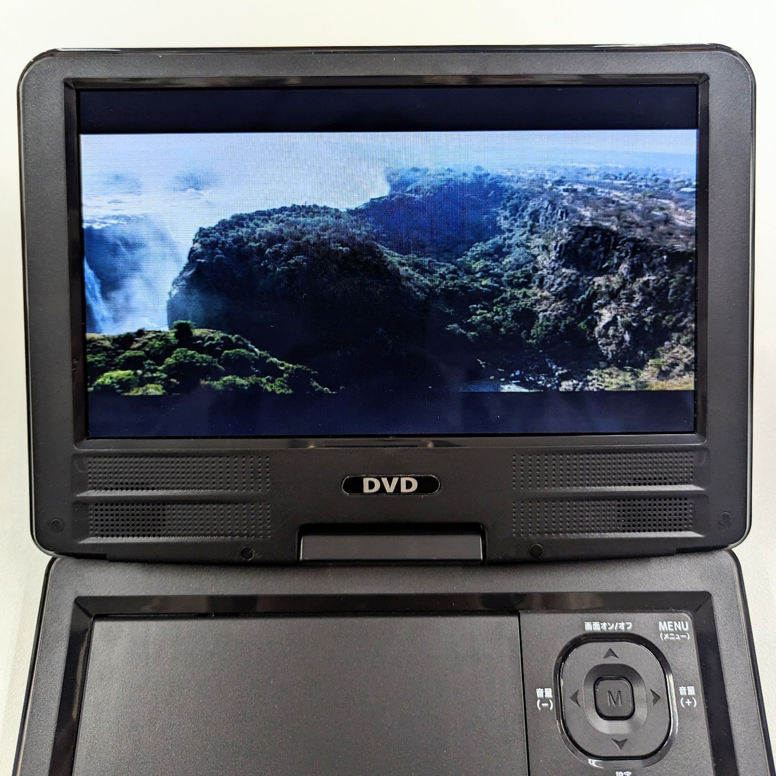 美品】9インチ液晶ポータブルDVDプレーヤー HAK-9TV - ポータブルプレーヤー