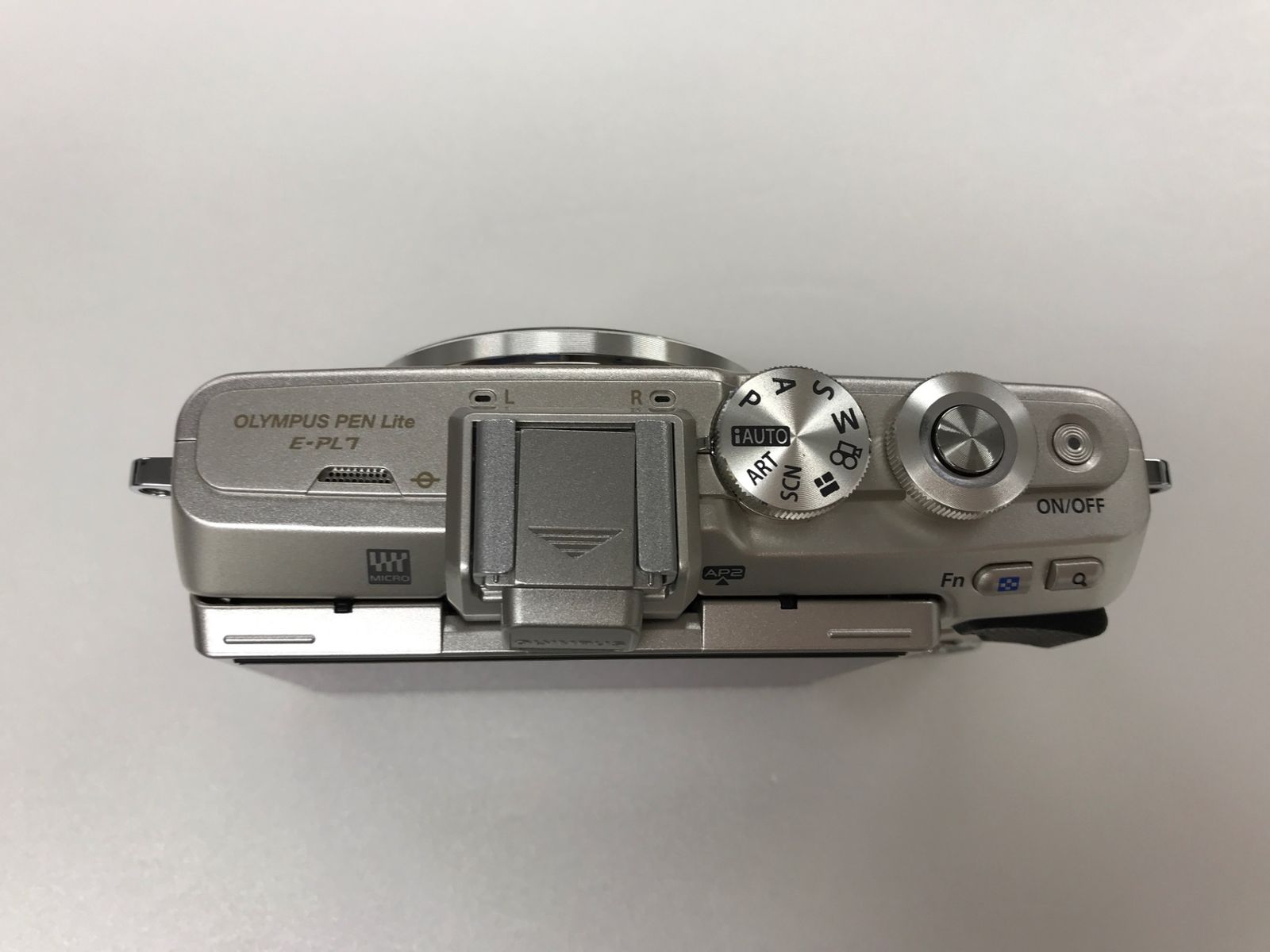 OLYMPUS オリンパス PEN Lite E-PL7 ミラーレス一眼カメラ 工