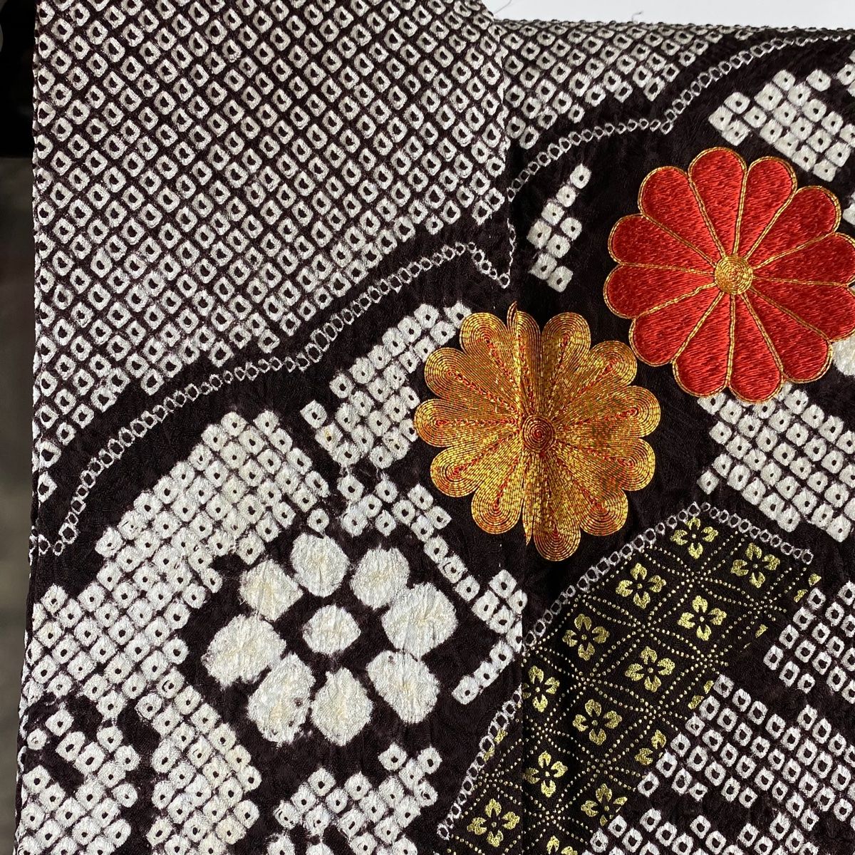 振袖 身丈162cm 裄丈66cm 正絹 美品 名品 【中古】（振袖 身丈160cm 裄  