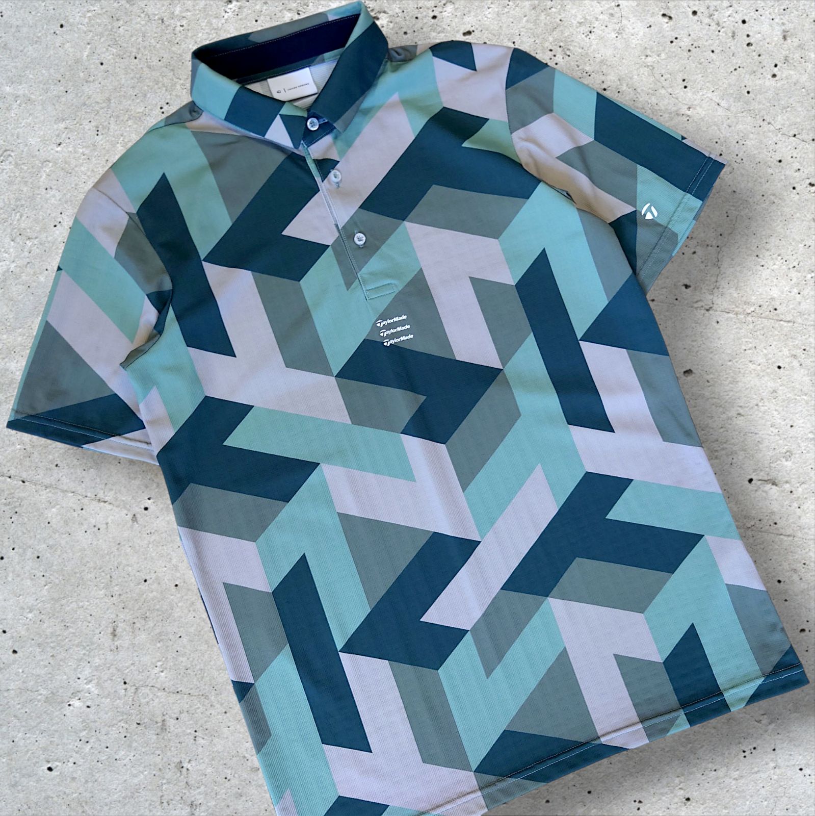 美品　ユナイテッドアローズ　テーラーメイド　カモ柄　コラボ　別注　ポロシャツ　L 極美品 TaylorMade × UNITED ARROWS GOLF カモフラ ショート