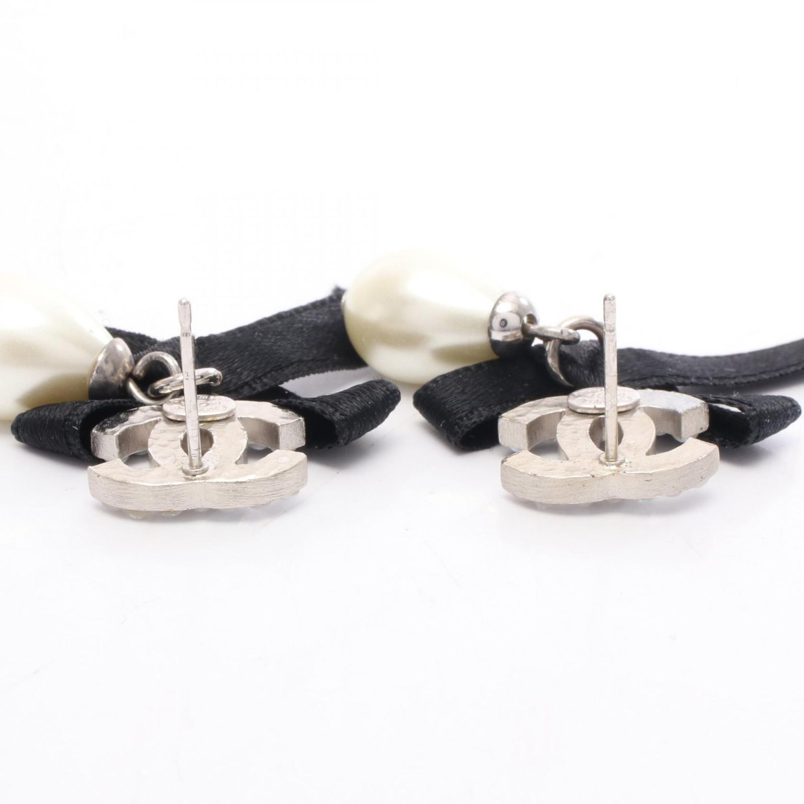 CHANEL リボンピアス ココマーク 片耳 ジャンク品 楽天市場】シャネル リボン ピアスの通販